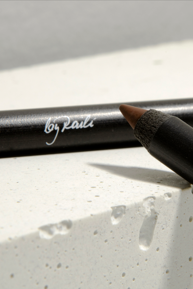 Tuotekuva: By Raili Velvet Eyeliner -silmänrajauskynä 1,4g, 02 Ruskea