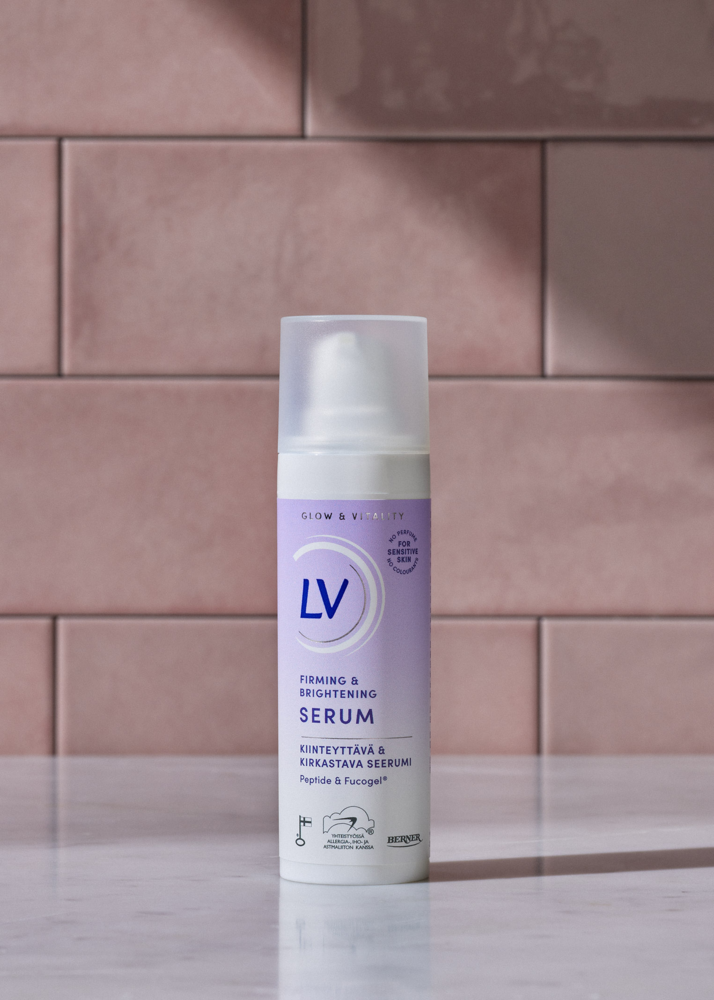 Tuotekuva: LV 30 ml Kiinteytt�v� ja kirkastava seerumi 